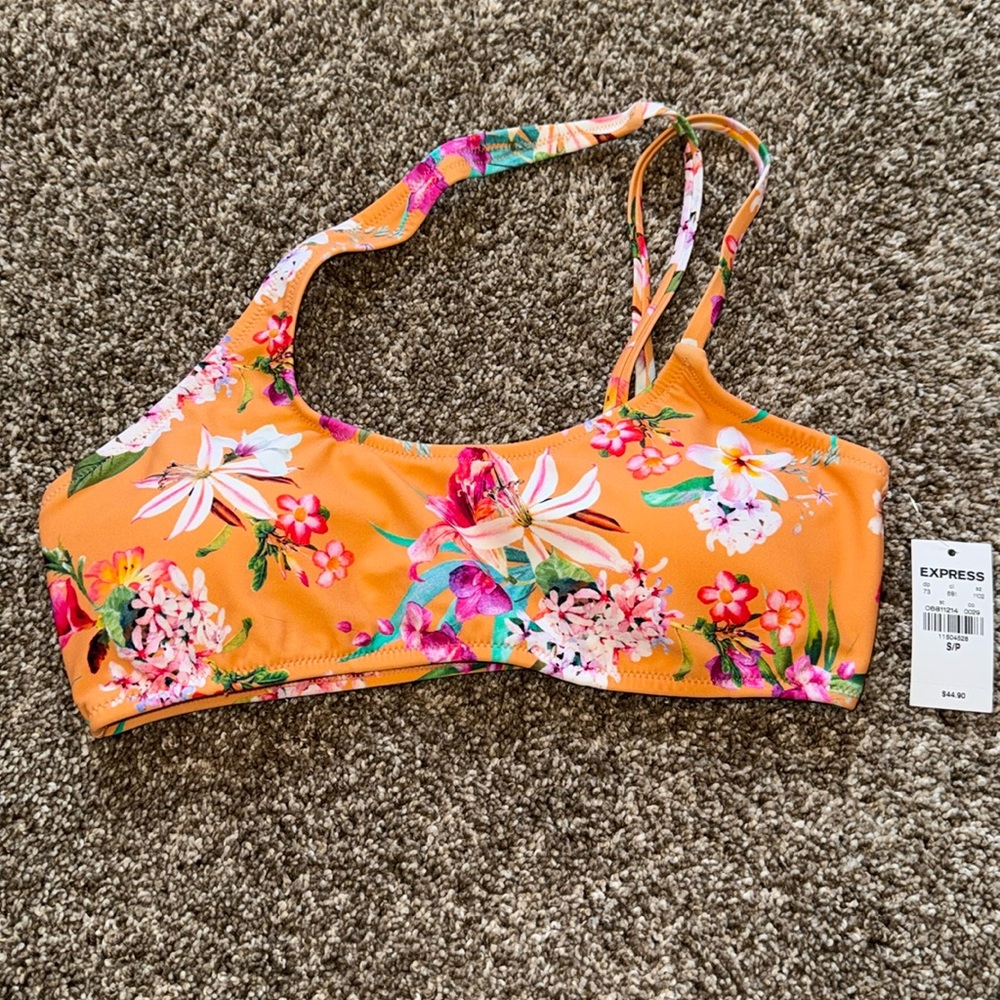 Express swim bikini top NWT
